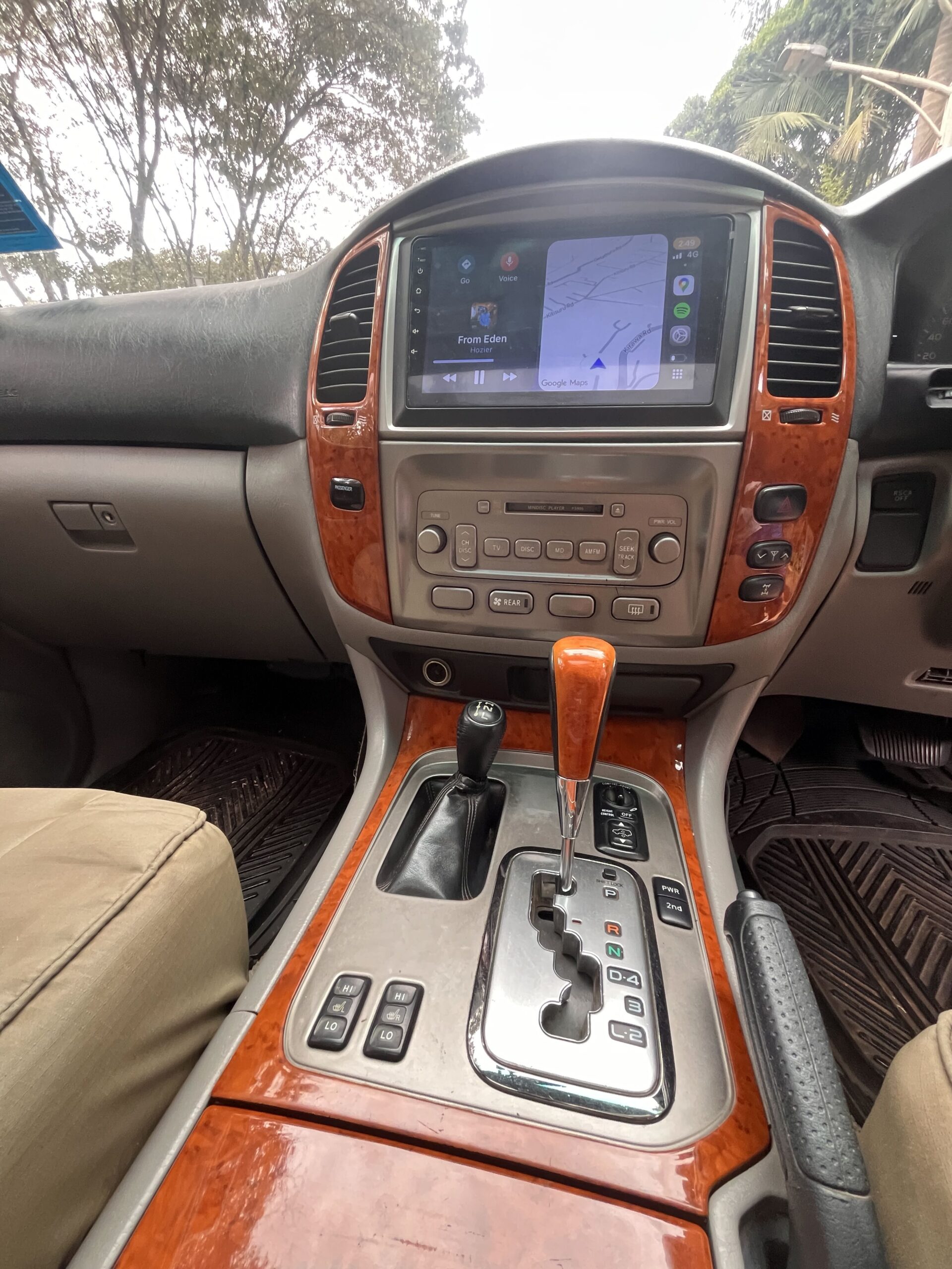 
								Toyota Land Cruiser 2005 full									