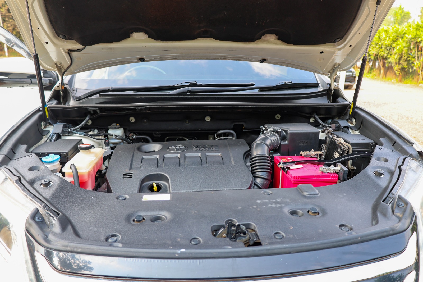 
								Toyota Harrier 2015 full									